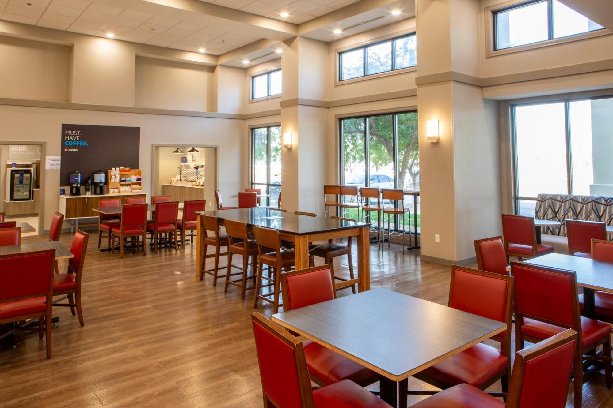 Holiday Inn Express & Suites Sioux City-South By Ihg Exteriör bild