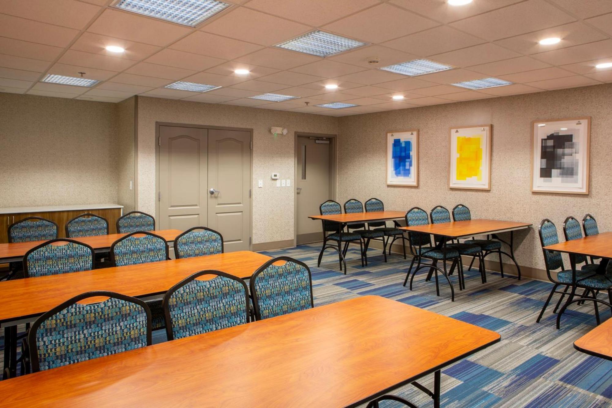 Holiday Inn Express & Suites Sioux City-South By Ihg Exteriör bild