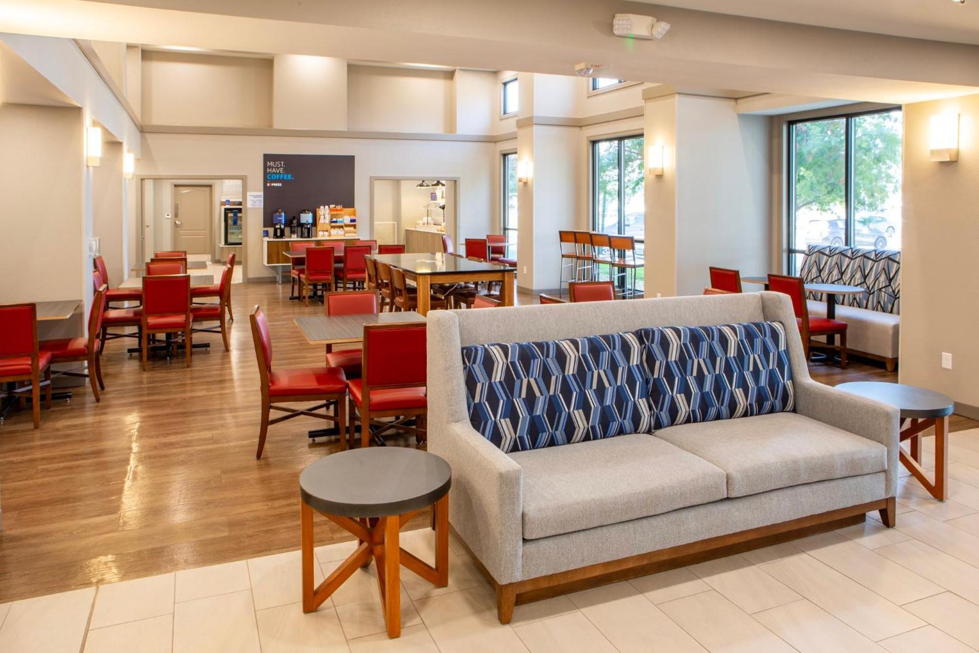 Holiday Inn Express & Suites Sioux City-South By Ihg Exteriör bild